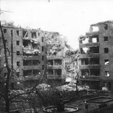 Bombenschaden 1944 - Quelle: MARCHIVUM