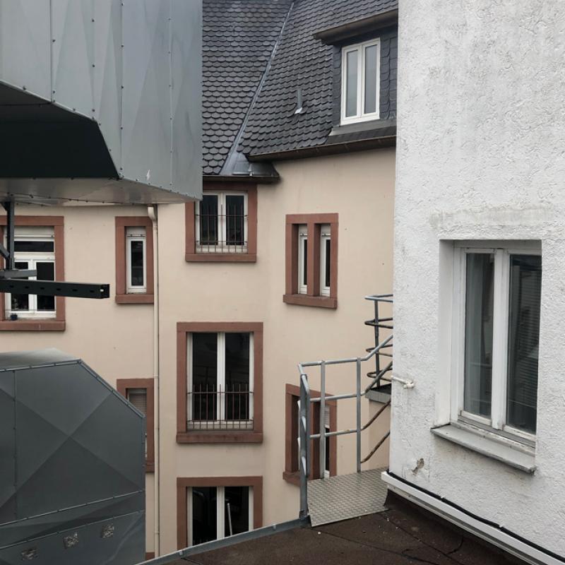 Blick vom Dach auf die Wohnungen Waldhof- Mittelstraße über dem "CASINO"– Foto: Lutz Walzel