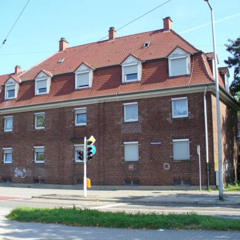 Gaswerksiedlung, Straßenfassade eines zweistöckigen Haustyps (Foto 2011)