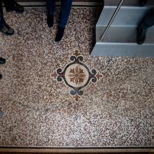Freigelegtes Bodenmosaik Eingang Haus C (Bistro Futterkrippe) | Foto: Lutz Walzel 2023