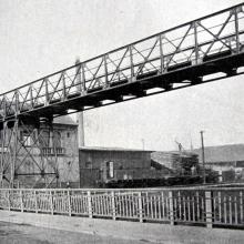 Fußgängersteg über der Teufelsbrücke um 1920 (Stadtarchiv)