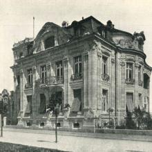 Werderstraße 44-46, Villa Dr. Fritz Engelhorn, Straßenseite, Foto um 1905 (aus: Mannheim und seine Bauten 1906)