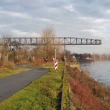 Historische Verladebrücke Rheindürkheim Ende 2020 (Foto Harthausen)