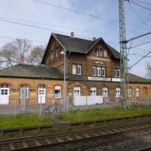 Bahnhof Mundenheim, Ansicht Bahnlinie (Foto: D. Werner, 2023)