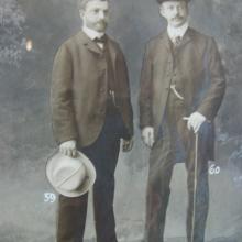 Max und Julius Hirsch 1904 auf der Mitgliederdarstellung der Schützengesellschaft - Museum der Stadt Weinheim
