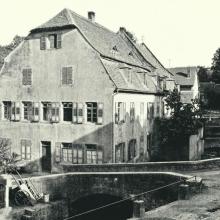 Die alte erworbene Gerberei in der Müllheimer Talstr. - Foto Carl Schütte um 1899 - Quelle: Stadtarchiv Weinheim
