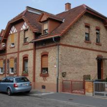 Siedlung der Einfamilienhaus-Ges. Zwischenstr. 19 und 21 (Foto: FB 61, Norbert Gladrow um 2010)