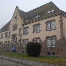 ehemaliges Übernachtungsheim, Franz-Grashof-Straße 30 (Foto: FB 61, Norbert Gladrow um 2010)