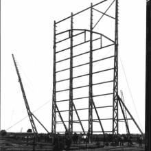Baubeginn der ersten Luftschiffhalle 1909      Foto: Landesmuseum für Kunst und Kulturgeschichte Oldenburg