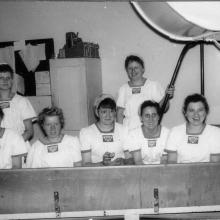 3-Glocken-Damen, um 1960, Foto aus Privatbesitz