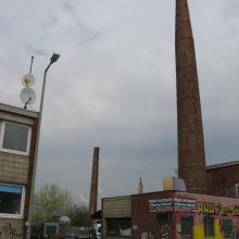 2010 Ursprünglich gab es sogar zwei Fabrikschornsteine auf dem Gelände (Foto Ritter)